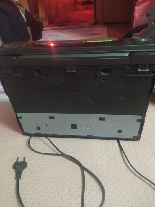 Видеомагнитофон LG