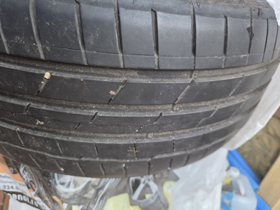 Hankook vara 225/50/17