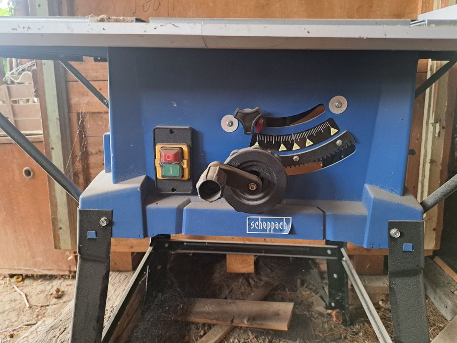 Настолен Цирколяр