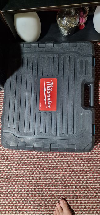 Set scule acumulator 18w