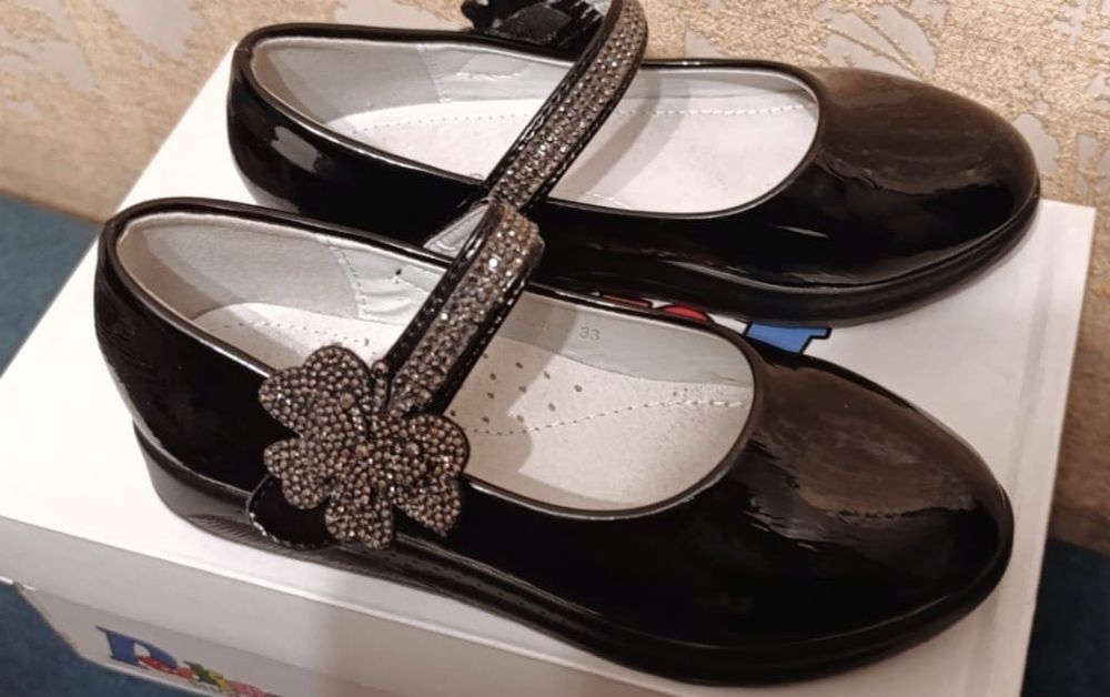 Туфли для девочки