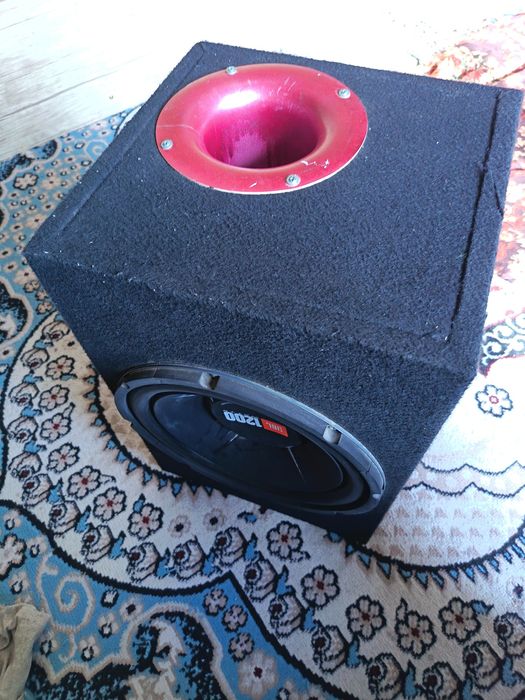 Sambufer JBL 1200 watt. Usilitel Kenwood 500 watt