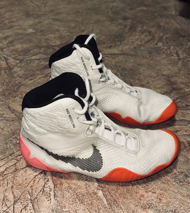 Продам боксерки, борцовки Nike Tawa