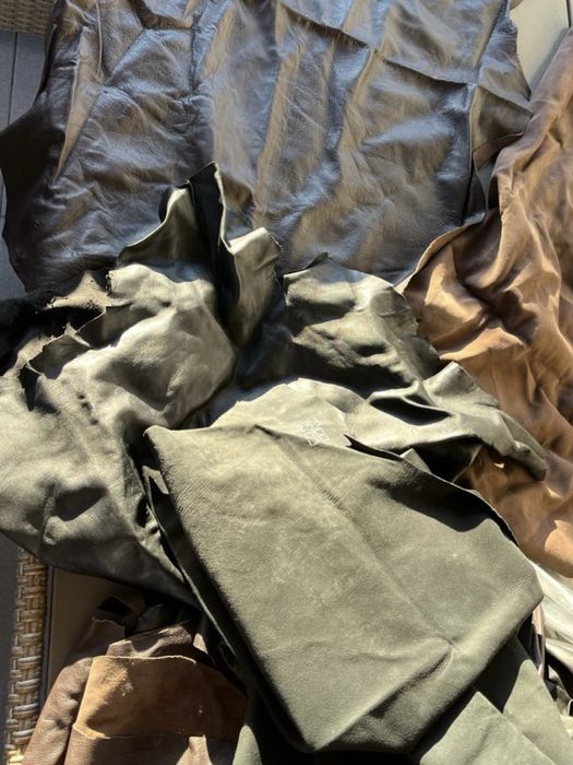 Piele naturala fina si subtire, bucati mari maro