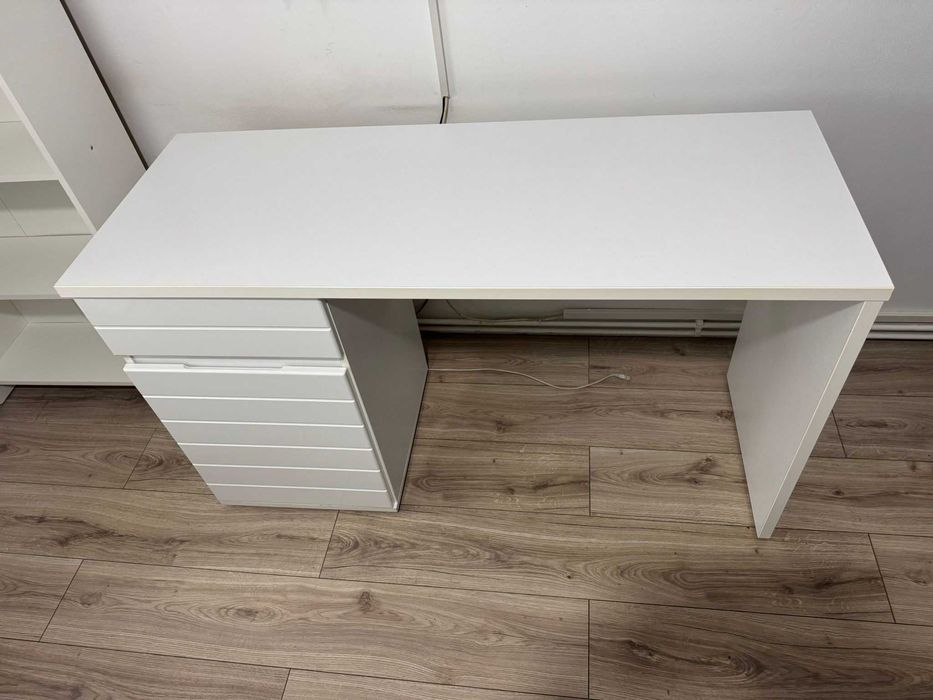 Birou Alb / Masa de calculator + Folie de lac Alba ELAN 130x50x75.5 cu sertare