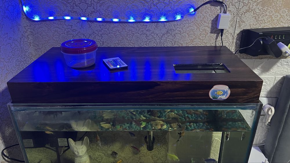 Продам аквариум 80 л