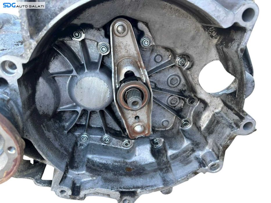 Cutie Viteze Manuala 5 Trepte Cod FYK GSD Volkswagen Golf 4 1.6 FSI 1998 - 2005 Cod 02T300053X [X3995]