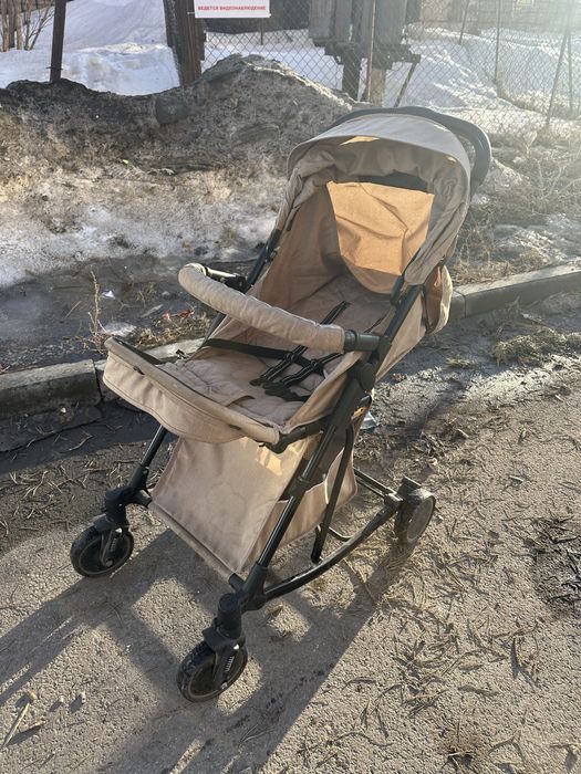 Продам детскую каляску