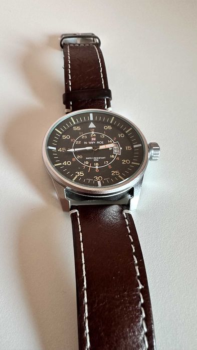 Часовник NAVIFORCE NF9044M Military 30M Дата Нова Батерия 44 мм