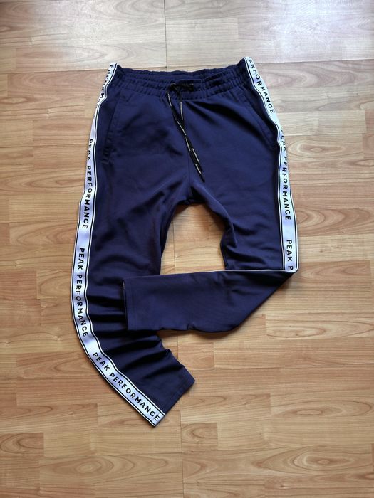 Pantaloni pants joggers sweats tapered Peak Performance navy poliester