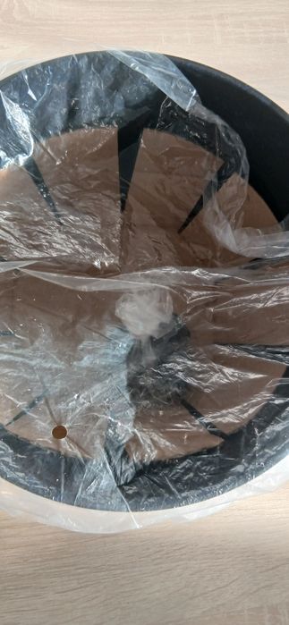 Казанок  новый в коробке