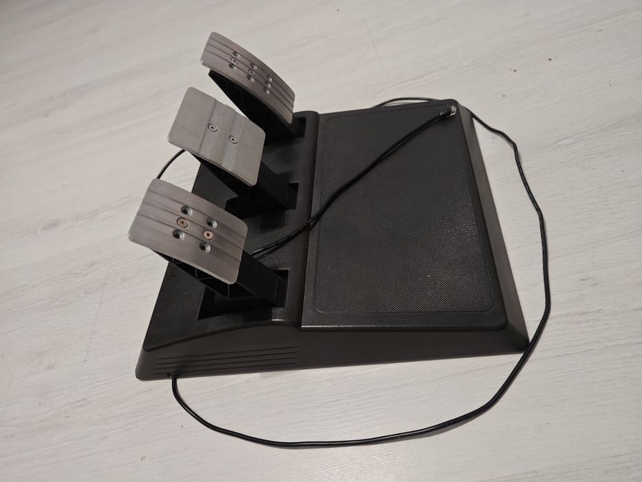 Volan Gaming T300 thrustmaster