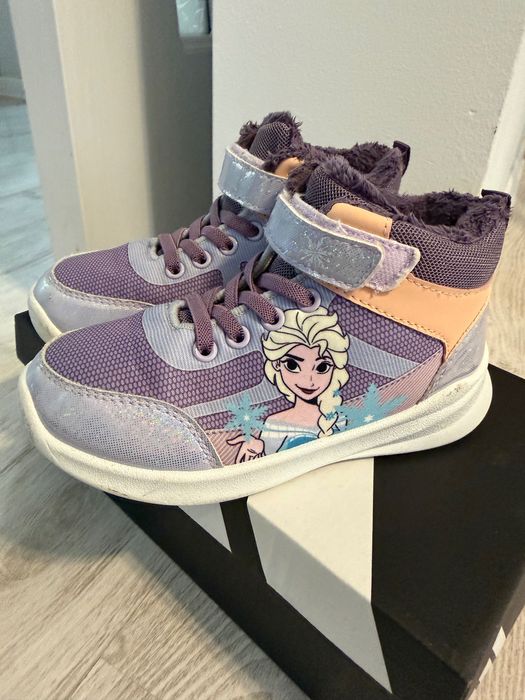 Красиви маратонки Ледено кралство