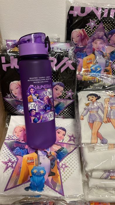 Sticla Huntrix  K- POP 650 ml