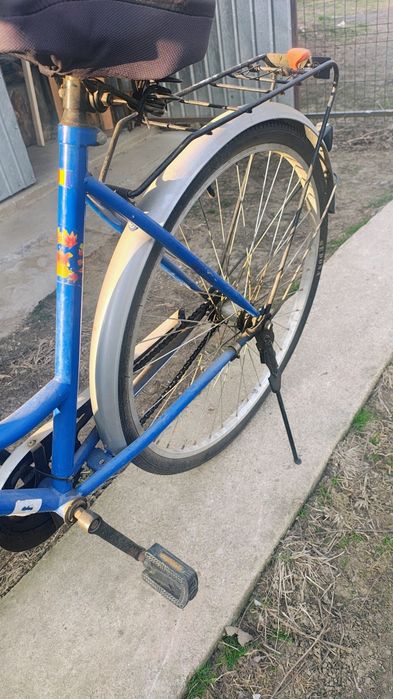 Vând bicicleta dama.Stare perfecta.