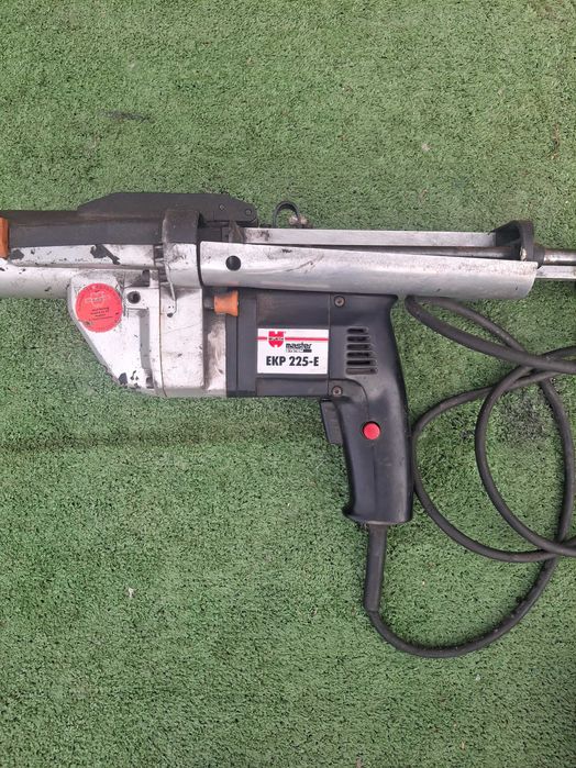 Електрически пистолет за двукомпонентно лепило WURTH