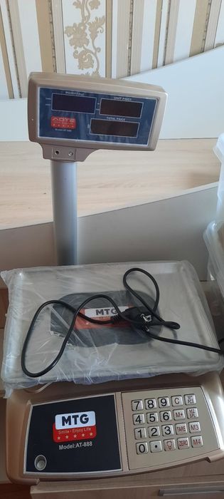 Продается Весы       Новые