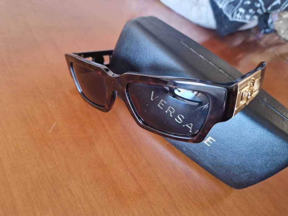 Слънчеви очила Versace