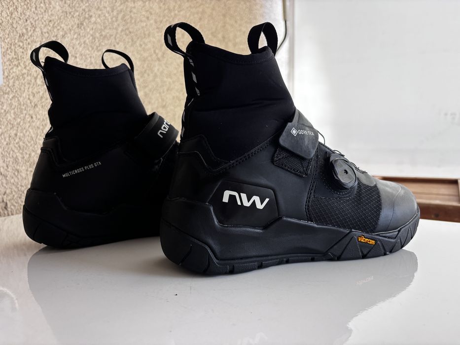 Incaltaminte ciclism Northwave multicross plus GTX , marimea 38