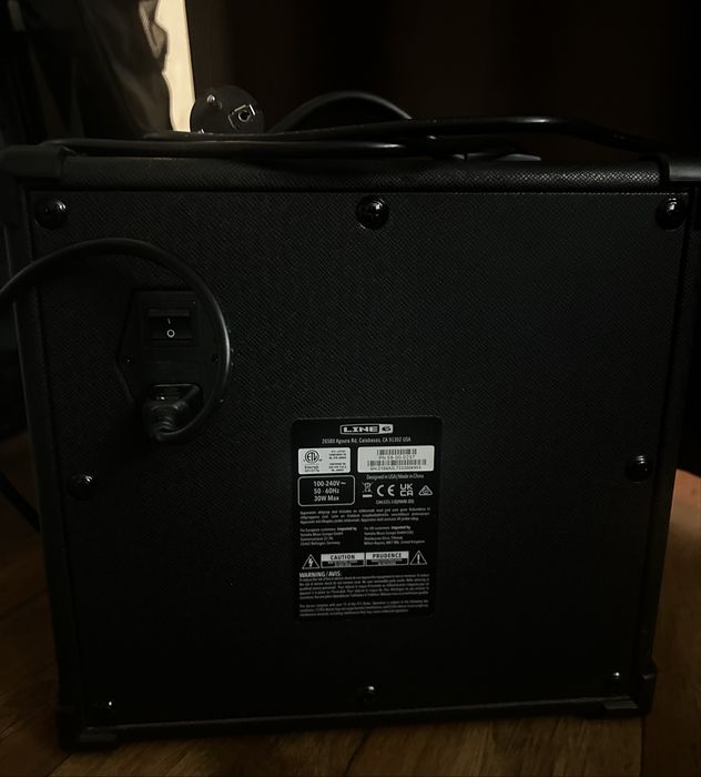 Гитарный комбоусилитель Line 6 Spider V 20