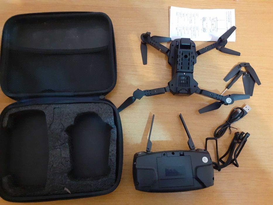 Mini model buggy 4x4 si minidrona