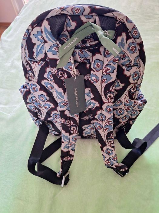 Дамска раница VERA BRADLEY,чисто нова