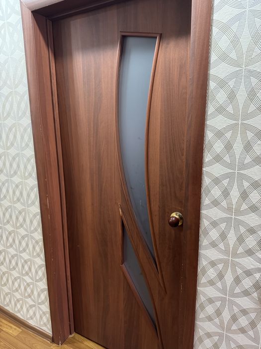 Продам межкомнатные двери