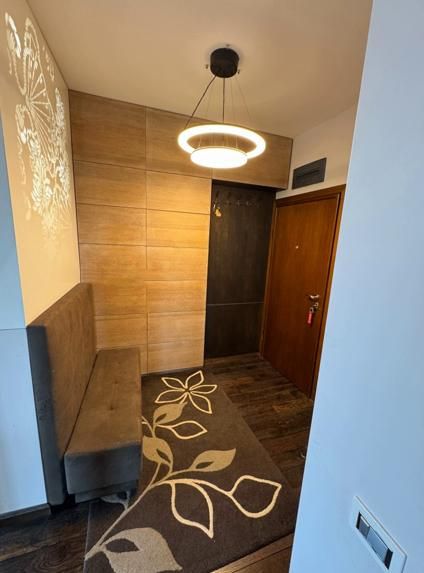 Дава се под наем Тристаен апартамент в София, Студентски град - 160 кв.м за 990 € - Снимка #10