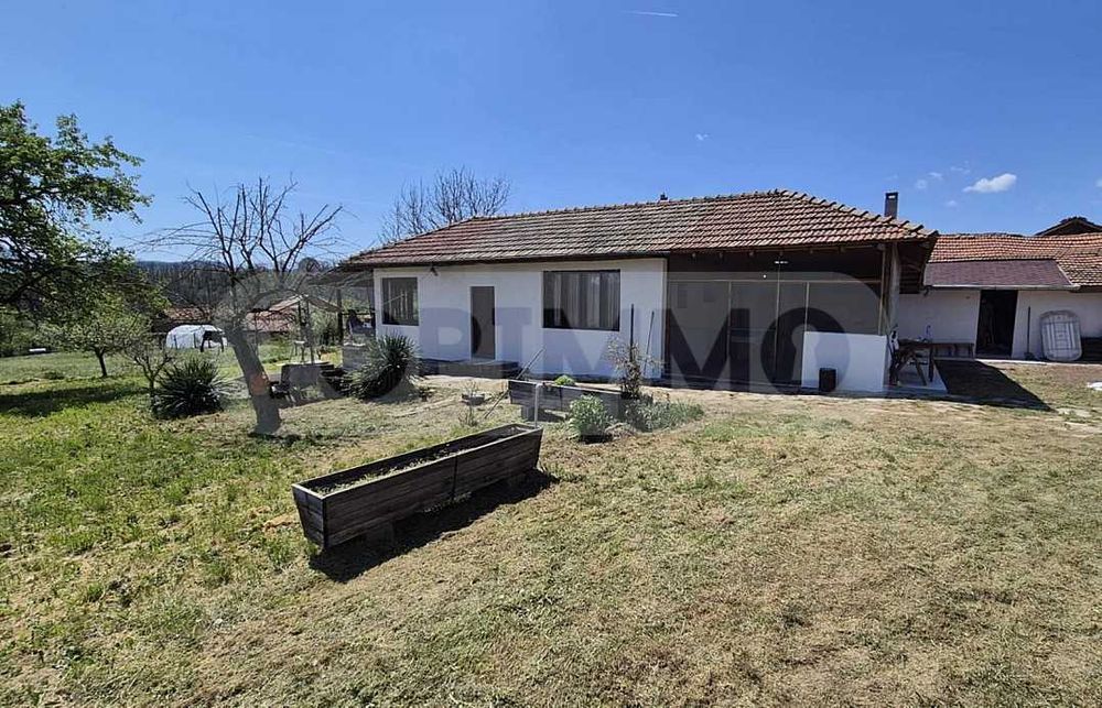 Продава се Къща в с. Александрово, Област Шумен - 95 кв.м за 403 €/кв.м - Снимка #1