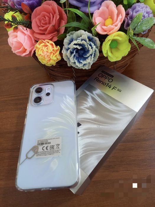 Oppo Reno 14f.  8+8/256