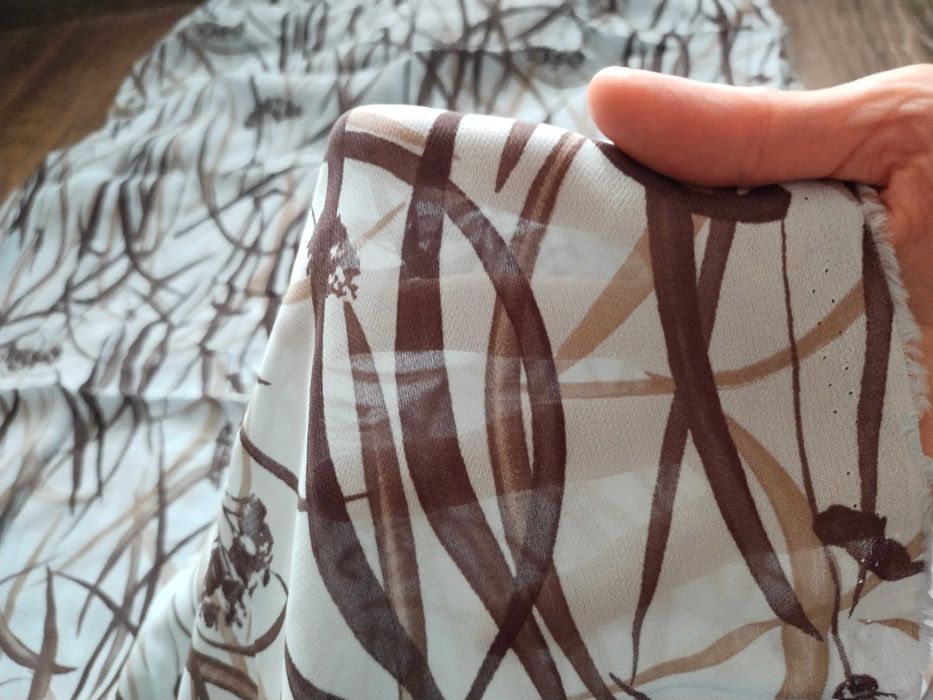 Ткани дешево продаю