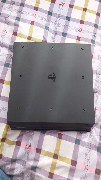 Playstation 4pro 1tb