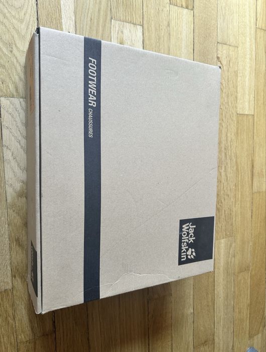 Нови зимни обувки Jack Wolfskin