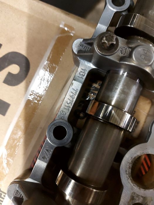 Разпределителни валове за бмв N47 184кс.