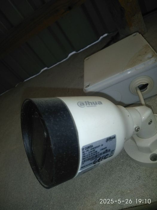 VideoKamera crochna sotiladi