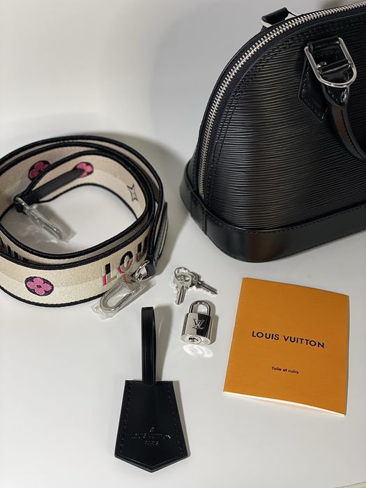 Сумка в стиле Louis Vuitton Alma BB Small