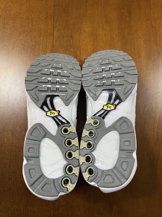 Nike Air Tn 42 /43 /44 noi new