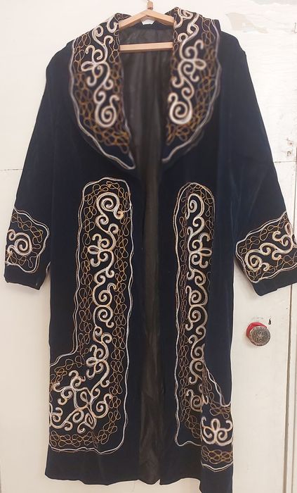 Қазақтың ұлттық шапандары