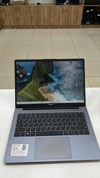 Ноутбук Huawei Matebook