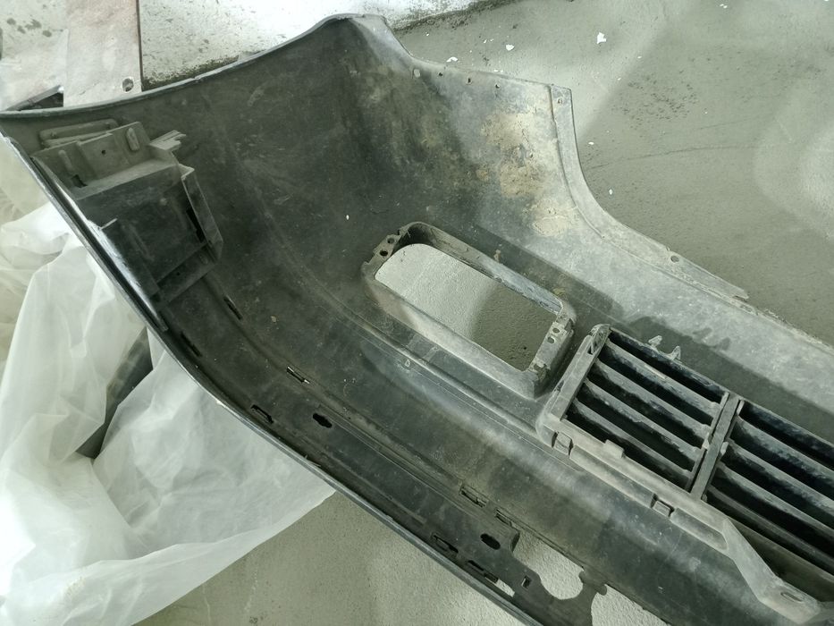 Передний бампер bmw e36