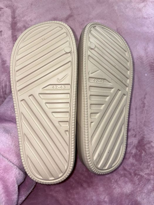 Papuci 42-43 Nike noi