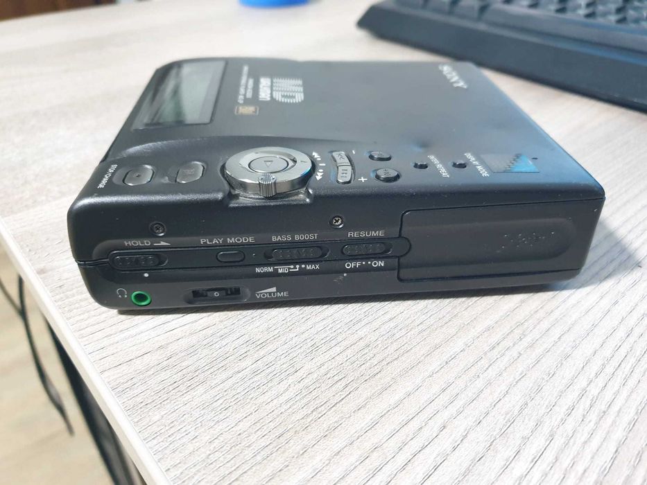Sony MD Walkman MZ-2P (1992) – Vintage / Raritate / Pentru colecție sau piese