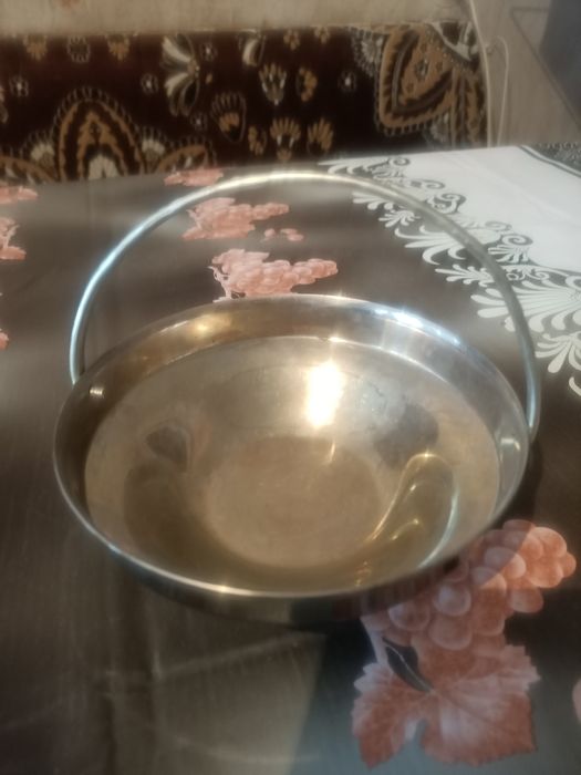 Продам вазочка советскую.