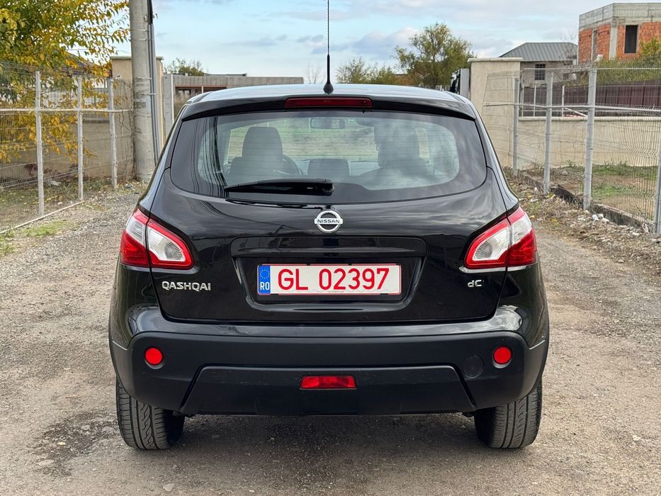 Nissan Qashqai-147043 km  1.5 Diesel Euro 5