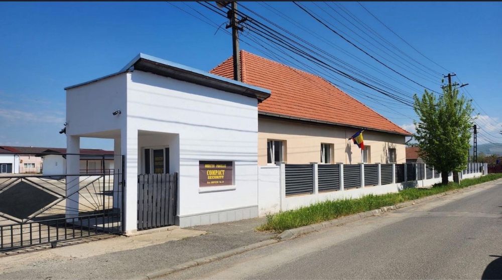 Hala industriala cu platforma betonata - productie/depozitare