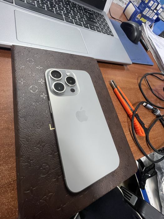 iphone 15 pro сатылады хабарласыңдар