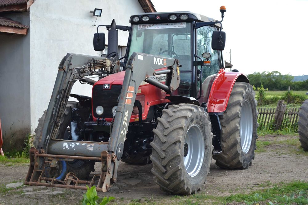 Tractor Massey Ferguson 7465