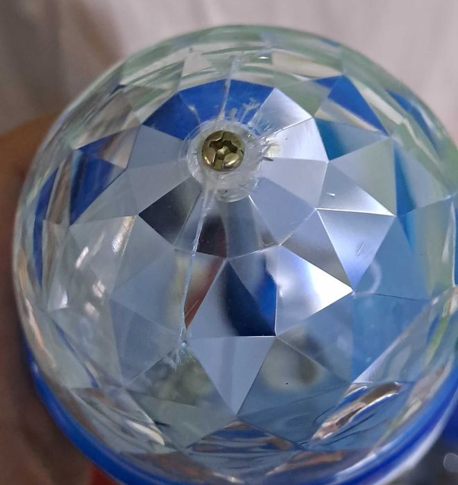 Лампочка для праздников и вечеринок