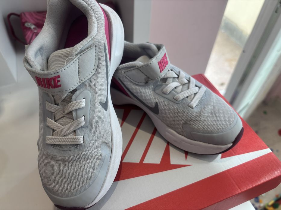 Маратонки Nike за момиче -29,5 номер