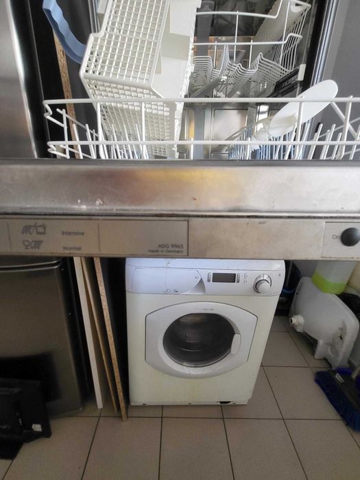 Whirlpool ADG 9965 - съдомиялна за вграждане за ремонт/части
